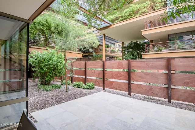 MLS: 6645922 Condo For Sale