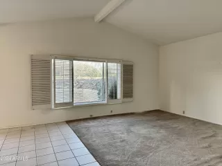 Photo #3: 6646068 Listing 