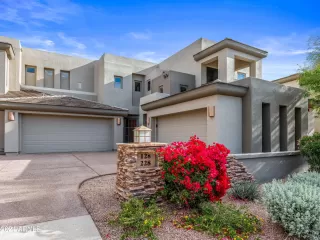 Photo #4: 6646230 Listing 