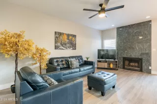 Photo #1: 6646284 Listing 