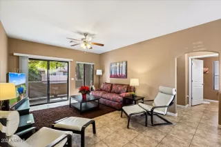 Photo #4: 6646288 Listing 