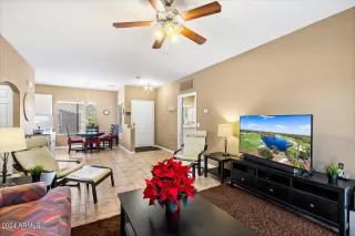 Photo #5: 6646288 Listing 