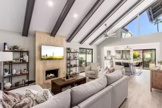 Photo #1: 6646362 Listing