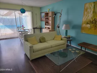 Photo #2: 6646403 Listing