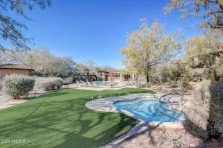 Photo #6: 6646517 Listing