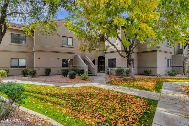 MLS: 6646694 Condo For Sale