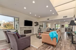 Photo #5: 6646705 Listing 