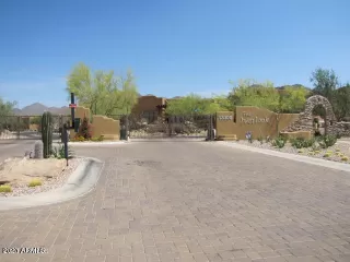 Photo #2: 6647225 Listing 