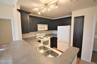 Photo #5: 6647231 Listing 