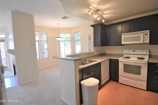 Photo #6: 6647231 Listing 