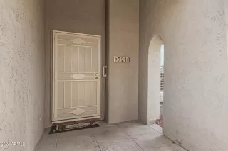 Photo #6: 6647444 Listing