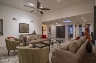 Photo #2: 6647590 Listing 