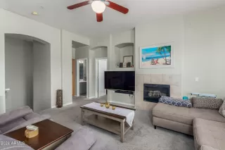 Photo #5: 6647785 Listing 