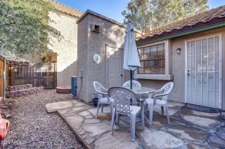 Photo #3: 6647896 Listing