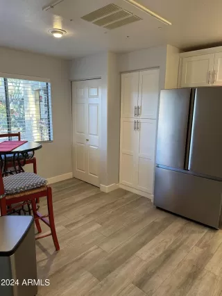 Photo #5: 6648065 Listing 