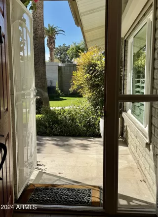 Photo #3: 6648082 Listing