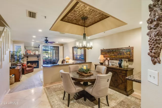MLS: 6648336 Condo For Sale