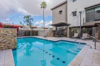 Photo #4: 6648366 Listing