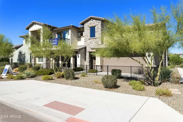 MLS: 6648378 Condo For Sale