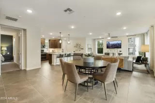 Photo #6: 6648464 Listing