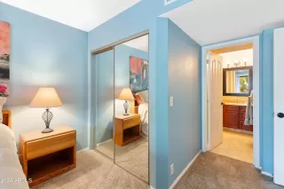 Photo #5: 6648552 Listing