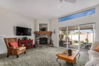 Photo #4: 6648557 Listing 