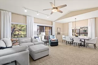 Photo #4: 6648620 Listing 