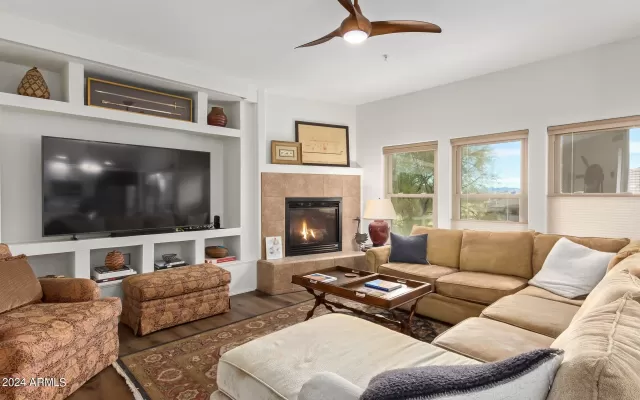 MLS: 6648646 Condo For Sale