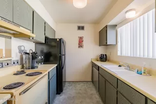 Photo #1: 6648803 Listing