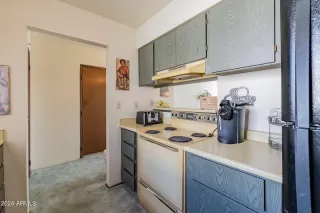 Photo #4: 6648803 Listing