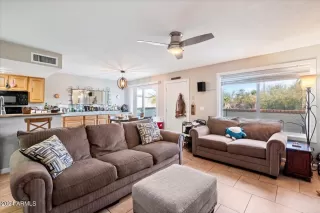 Photo #5: 6648871 Listing