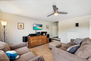 Photo #6: 6648871 Listing