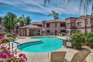 Photo #5: 6649165 Listing 