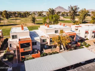 Photo #1: 6649176 Listing