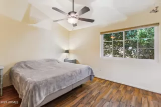 Photo #6: 6649182 Listing 