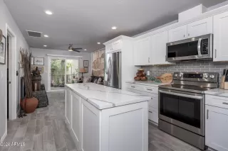 Photo #1: 6649259 Listing 