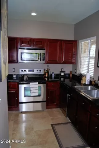 Photo #5: 6649275 Listing