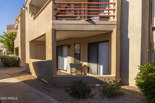 MLS: 6649288 Condo For Sale