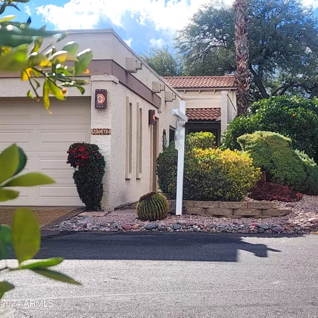 MLS: 6649352 Condo For Sale