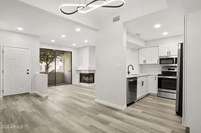 MLS: 6649530 Condo For Sale