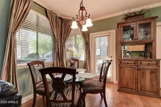 Photo #2: 6649899 Listing