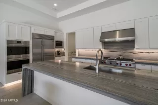 Photo #3: 6649914 Listing 