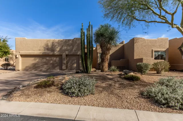 MLS: 6650047 Condo For Sale