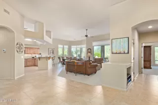 Photo #3: 6650047 Listing