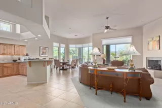 Photo #4: 6650047 Listing
