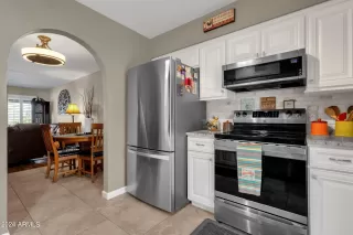 Photo #1: 6650094 Listing 