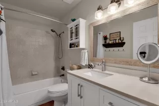 Photo #4: 6650094 Listing 