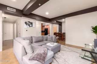 Photo #2: 6650320 Listing