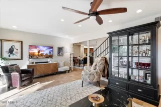 Photo #4: 6650494 Listing 