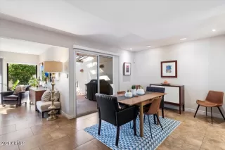 Photo #6: 6650494 Listing 